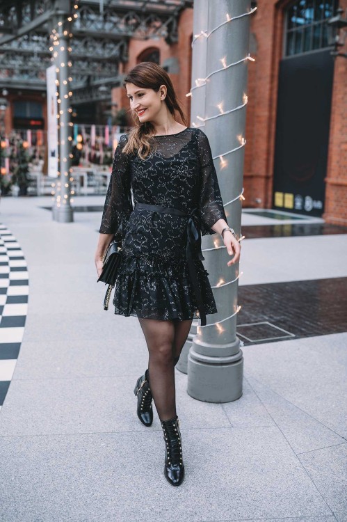 Szyfonowa sukienka z wiązaniem.jpg