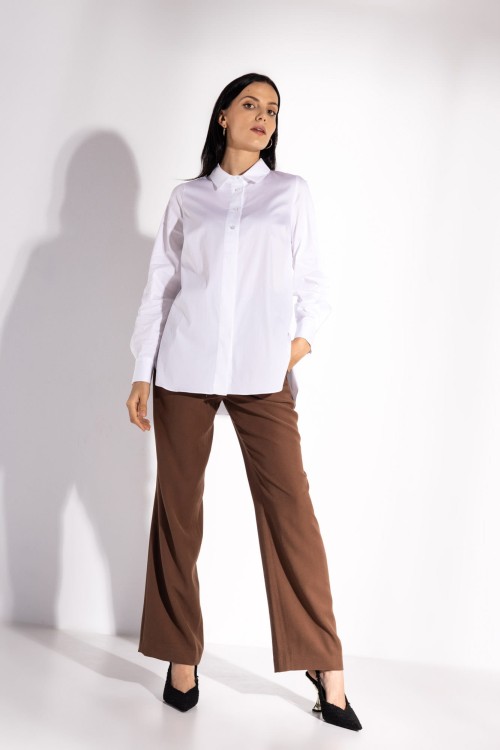 Biała koszula z bawełny