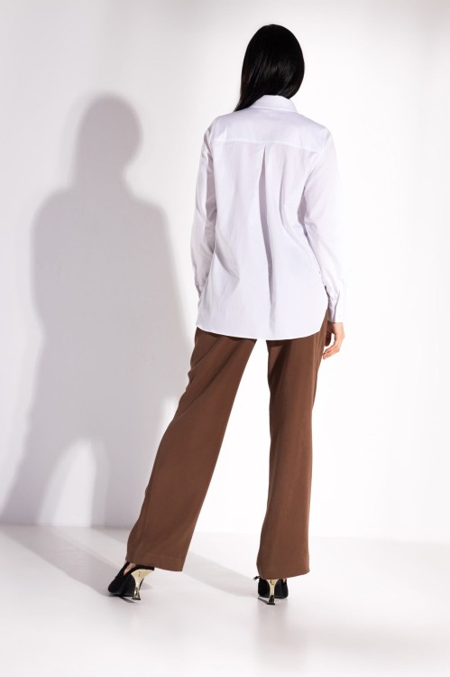 Biała koszula z bawełny 2