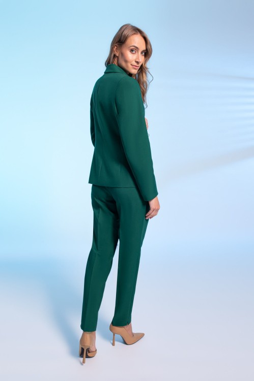 Żakiet w kolorze zielonym.jpg