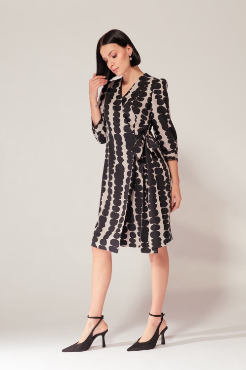 Kopertowa sukienka w czarny wzór (3).jpg