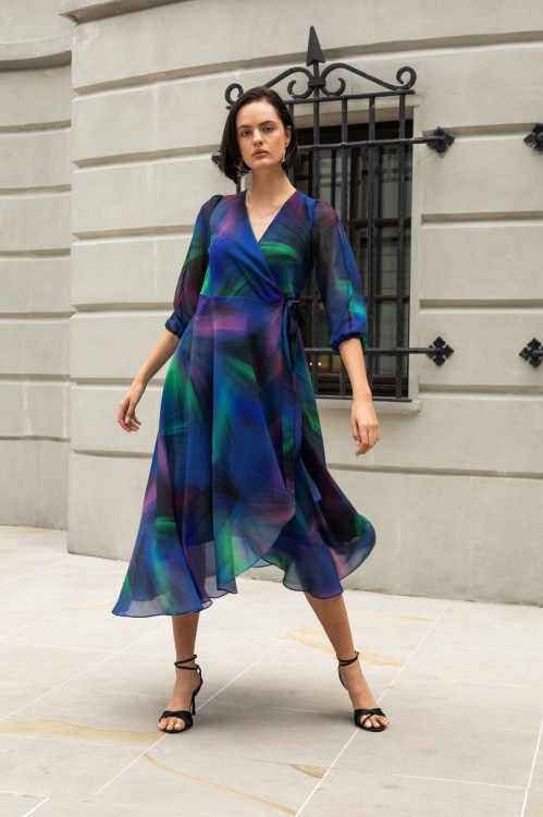 Elegancka sukienka w zjawiskowych kolorach (1).jpg