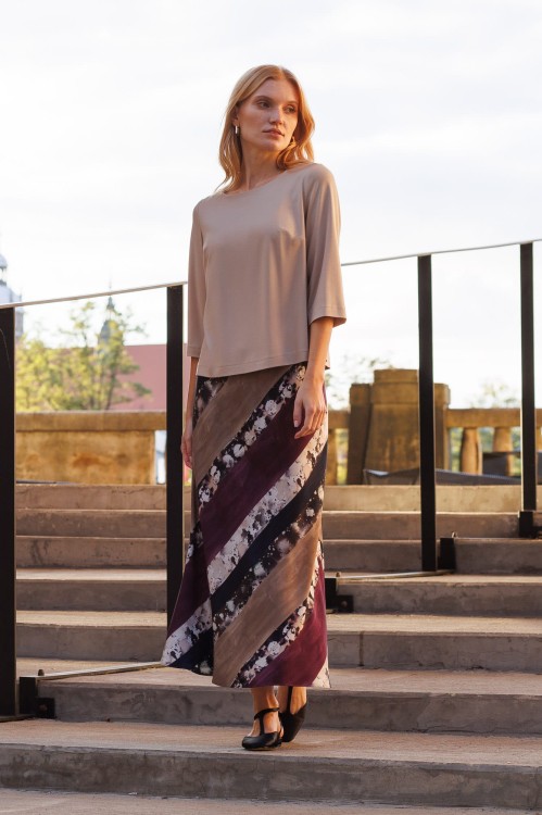 Maxi spódnica w kolorowy wzór