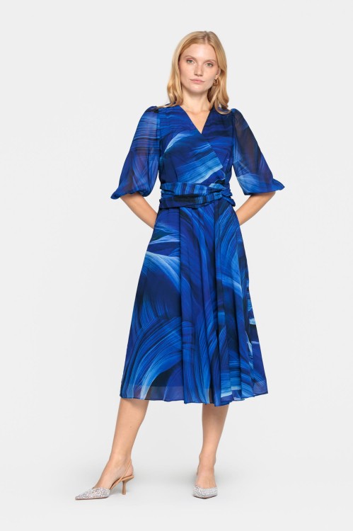 Rozkloszowana szafirowa sukienka (3).jpg