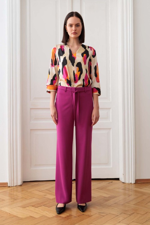 Spodnie z szeroką nogawką w kolorze fuksji 1.jpg