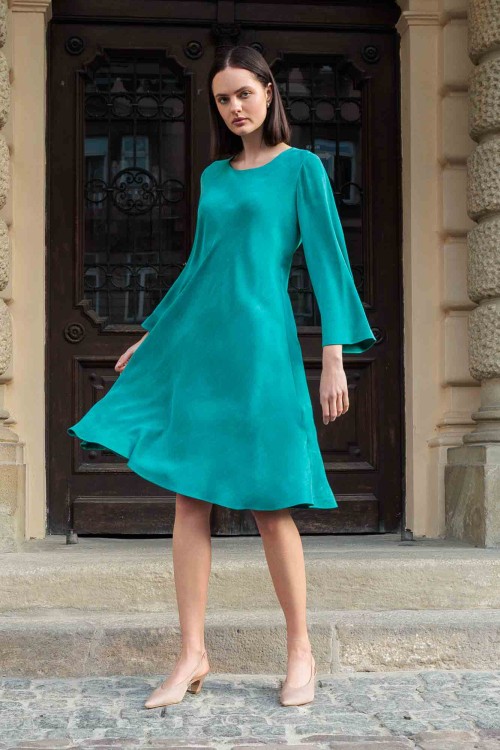 Sukienka w kolorze szmaragdowym 2.jpg